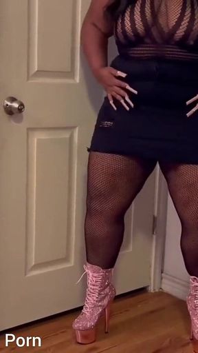Pissing in Sexy Fishnet Bodysuit
