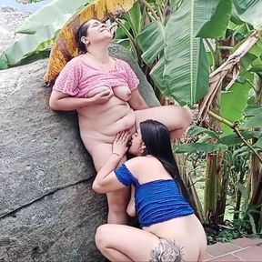 Beautiful lesbians have a great feast licking their pussies - Porn in Spanish