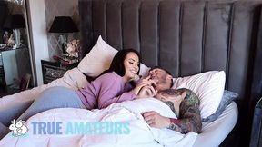 BEAUTIFUL JESS LICKS HER BF'S FACE AS HE TONGUE Fucks HER PUSSY&#x270C;