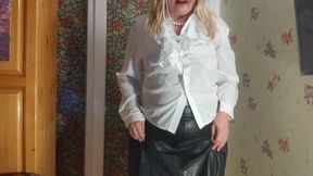 Sexy teacher JOI and cum coundtown