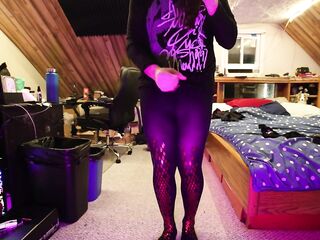 POV Transgirl Faps & Cums In Your Face