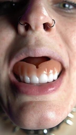 Sexy Goth Plays with Their Dentures
