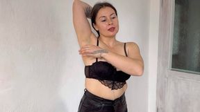 Charmy imagine how you clean with your tongue her stinky armpits av3