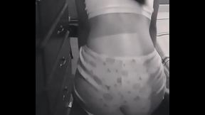 Allyson bailando tiene un culo bien rico