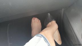 on the German highway with just one shoe wmv 1280 x 720