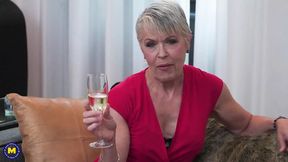 A wicked granny woman likes slutty girls