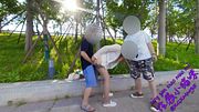 outdoor 3p between strangers turns into rough blowjob fever