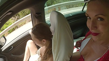 Julia and Marie squirting in the car