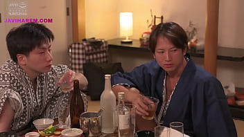 Minha madrasta estava transando com meu amigo durante a viagem em fam&iacute_lia - LEGENDADO