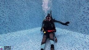 Scuba Wank & Underwater Orgasm