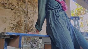 Hot Italian MATURE gets fucked hard in abandoned building