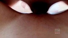 chiquita petite me deja invitarla a un hotel de oaxaca