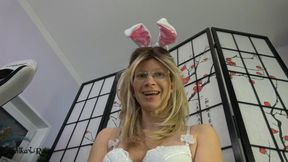 Shake Ass Bunny
