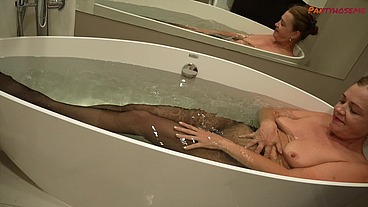 Iris N In Bathtub Wearing Seamless Black Pantyhose Giving Head In POV