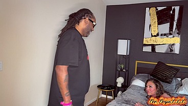 QOS Tiffy Meets Her Porn Crush, Swallows the Huge Load She's Been Dreaming About