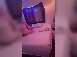 A Back Massage Turns Into Loud Multiple Orgasms