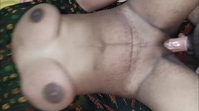 Desi magi hot sex. looking so beautiful.