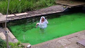 Sissy bride masturbation