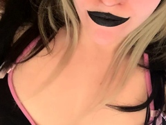 Blonde emo amateur solo masturbation
