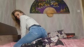 JEANS,BELT FETISH, DRY HUMPING ON PILLOW