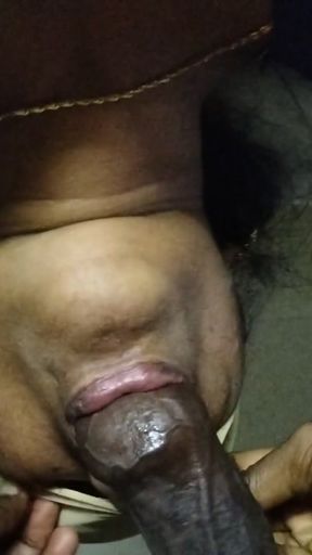Extreme deepthroat blowjob hot sucking cock Kerala aunty   Clip 1