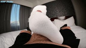 CF worked out her body, now she works out her mind! Reading her book while casually stroking you! IGNORE FJ! - MP4