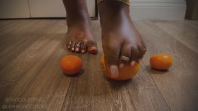Orange crushing with pretty orange toes