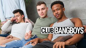 Found 1 BBC and 2 Horny Twinks by Club