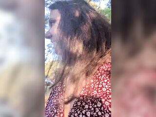 Risky squirt outside