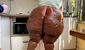 Kandi Pear Colossal Massive Ass In The Kitchen 1080p