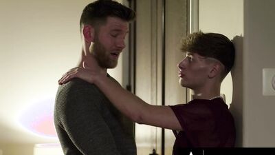 ADULT TIME - Upset Twink Cyrus Stark & Hunk Older Boyfriend Caden Jackson Have Anal Swap Sex! FACIAL