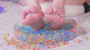 Footfetish teen 18+ girl play w orbeez and slime after school Sia Siberia