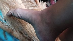 What beautiful pronounced arches (3)