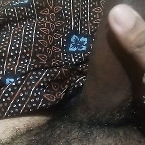 Aunty gives handjob