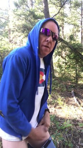 Adam Kaye Jacks off in the Mountains