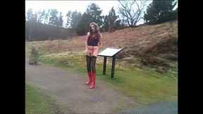 Tranny undressing in public