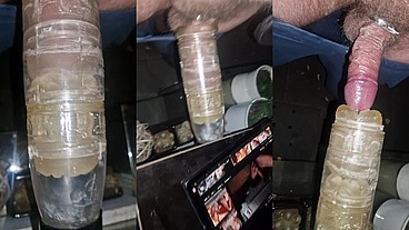 m4rkus77cgn - update #10 - m4rkus77 fucks Fleshlight outdoors und fills it with hot cum