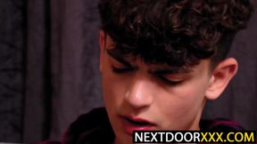 NextDoorXXX.com - Zayne Bright jerks off for Kyle Wyncrest's ramming