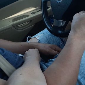 Depraved Girlfriend Masturbates Trying to Seduce a Taxi Driver.