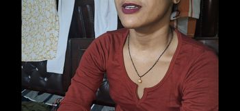 Indian Horny Stepsister Went Dick Badly Because Her Husband Was a Looser