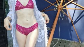 Lina Roselina’s Breezy Terrace Orgasm