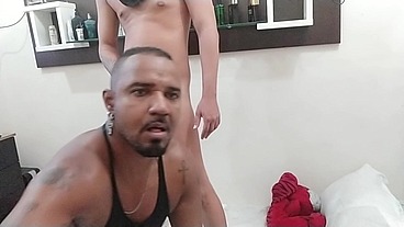 MAVAMBO HETERO SAIU SE SUA RONDA CHEIO DE TESÃO E FUDEU MEU RABÃO