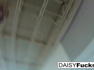 Post Valentine's Day lesbo experience with 2 honeys