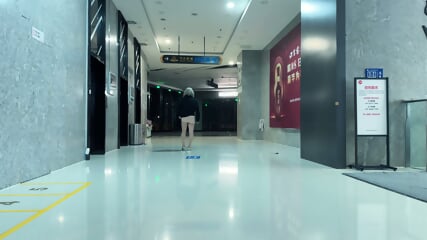 Getting horny in the garage