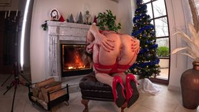 Julia in Stockings Foot Fetish Striptease and Masturbation