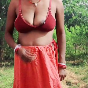 Horny Couple Outdoor Fuck In The Indian Forest