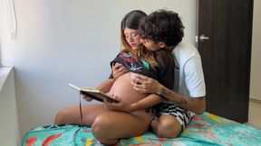 I take advantage of my pregnant stepsister doing a task to touch her big tits and play with her rich pussy.