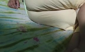 Stepsister show her cute pussy when I want to see
