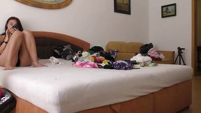 Wild Redhead Jane�s bored, ignored and does not care about your bla bla