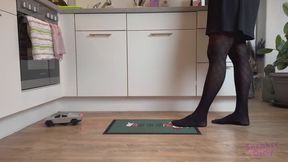 Sneaker-Girl Gym Lady - RC Toy Car Crush with Nylon